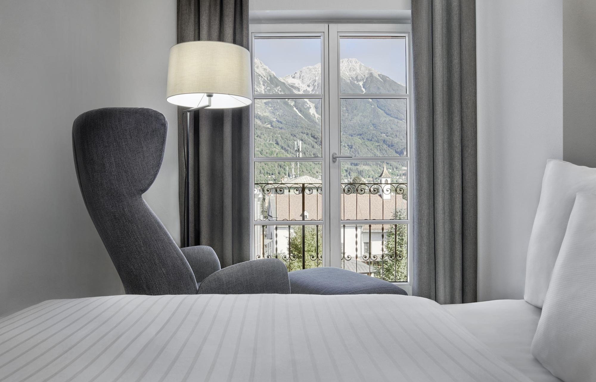Hotel Schwarzer Adler Innsbruck Exterior foto