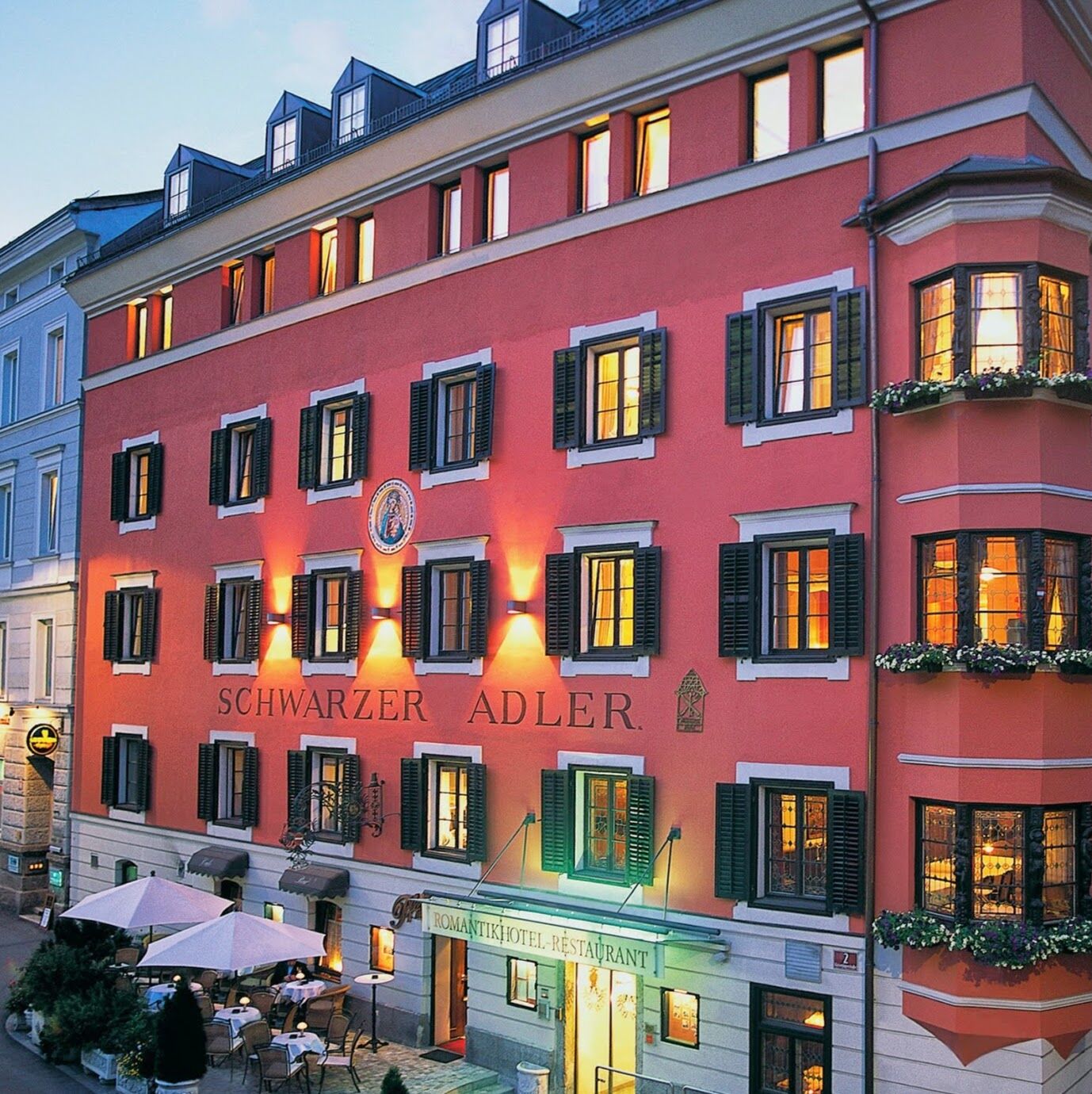 Hotel Schwarzer Adler Innsbruck Exterior foto